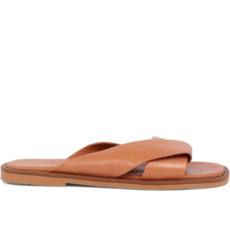 Hazelle Flat Mule Sandals - HAZELLE / 325 227
