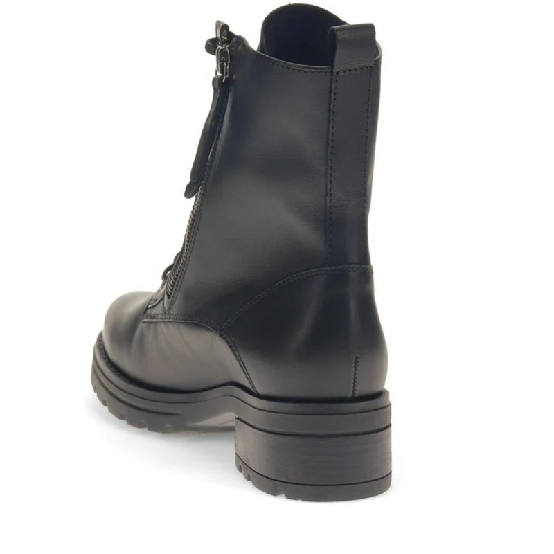 Serve Leather Lace-Up Boots - GAB40506 / 325 880 - Black