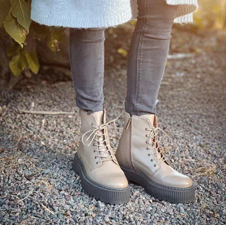 Alina Laced boots — Taupe