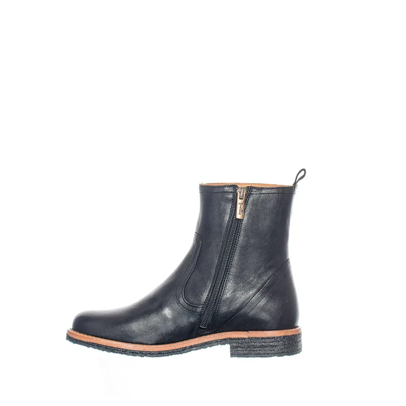 Astrid Ankle boots — Black