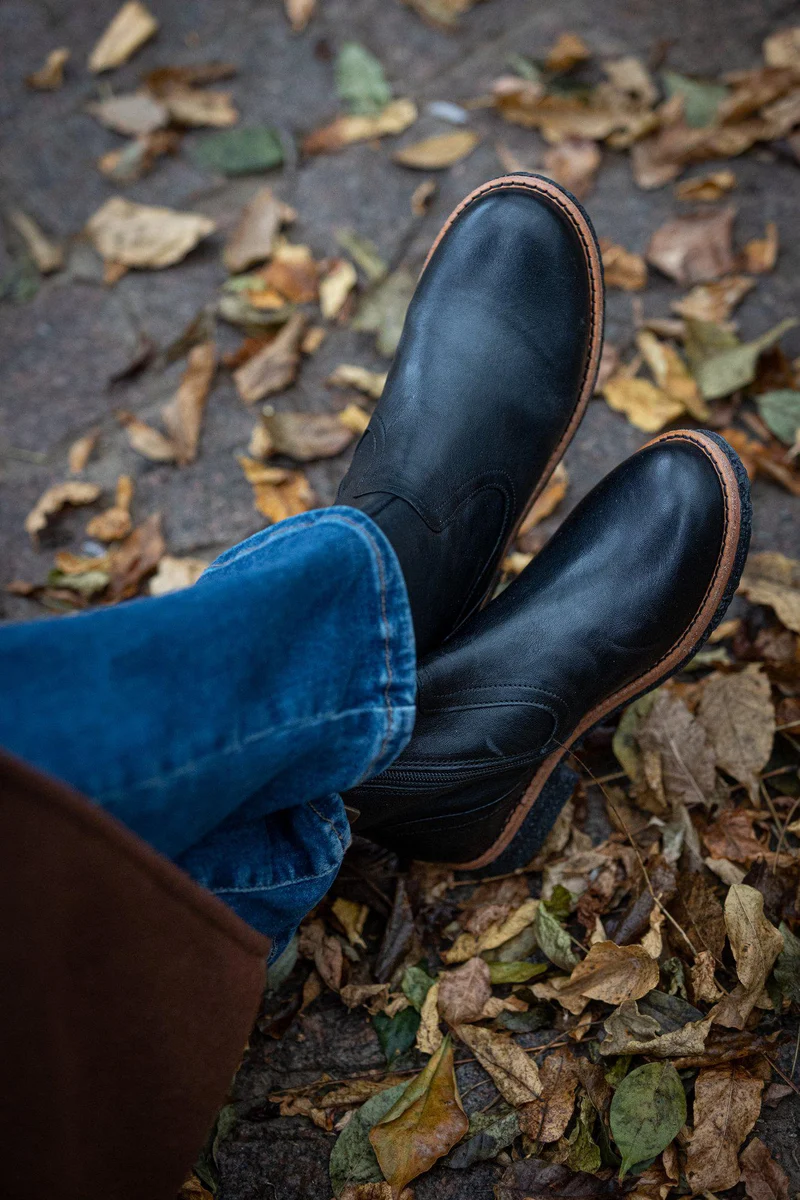 Astrid Ankle boots — Black