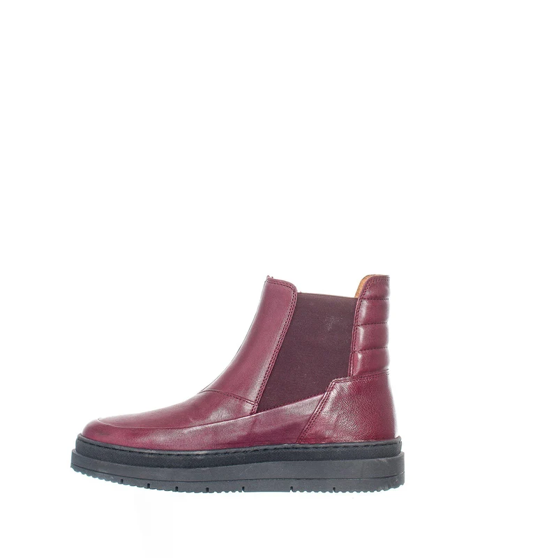 Larina Chelsea boots — Red