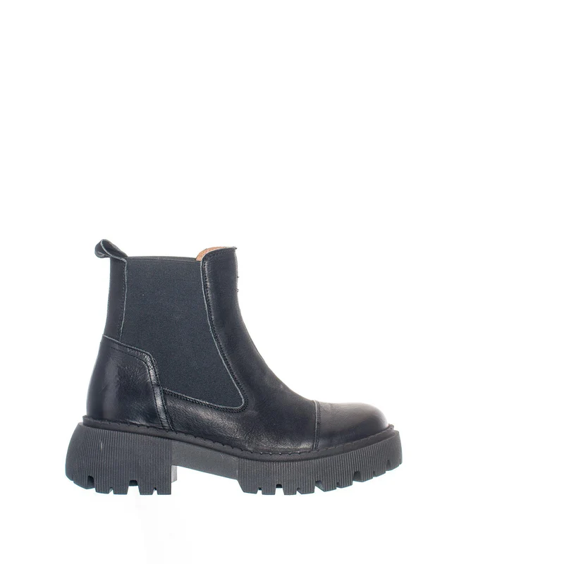 Pandora Chunky Chelsea boots — Black