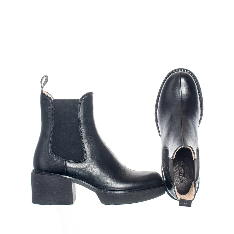 Selma Chelsea boots — Black