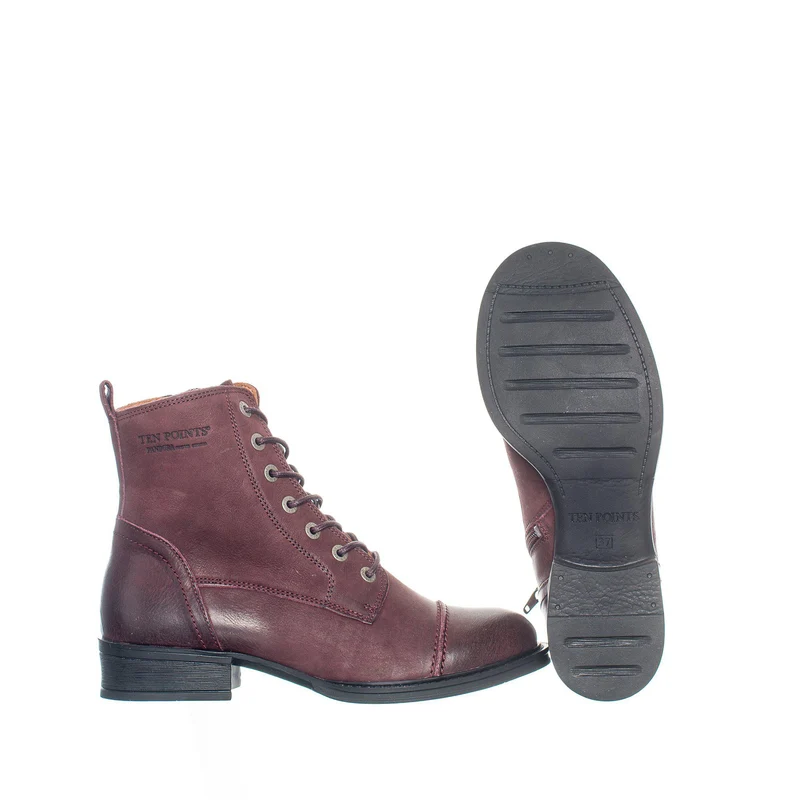 Pandora Laced boots — Wine