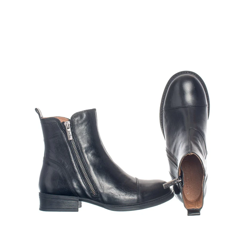 Pandora Ankle boots — Black