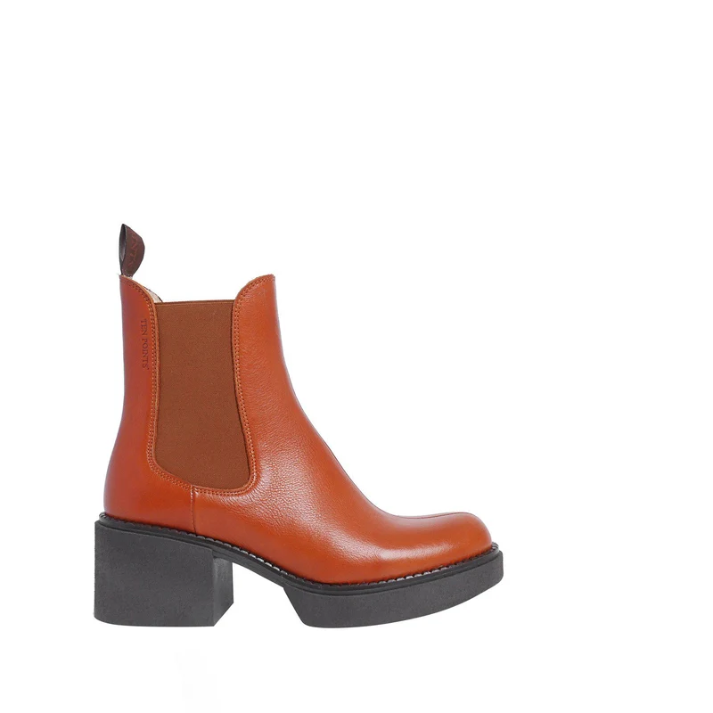Selma Chelsea boots — Cognac