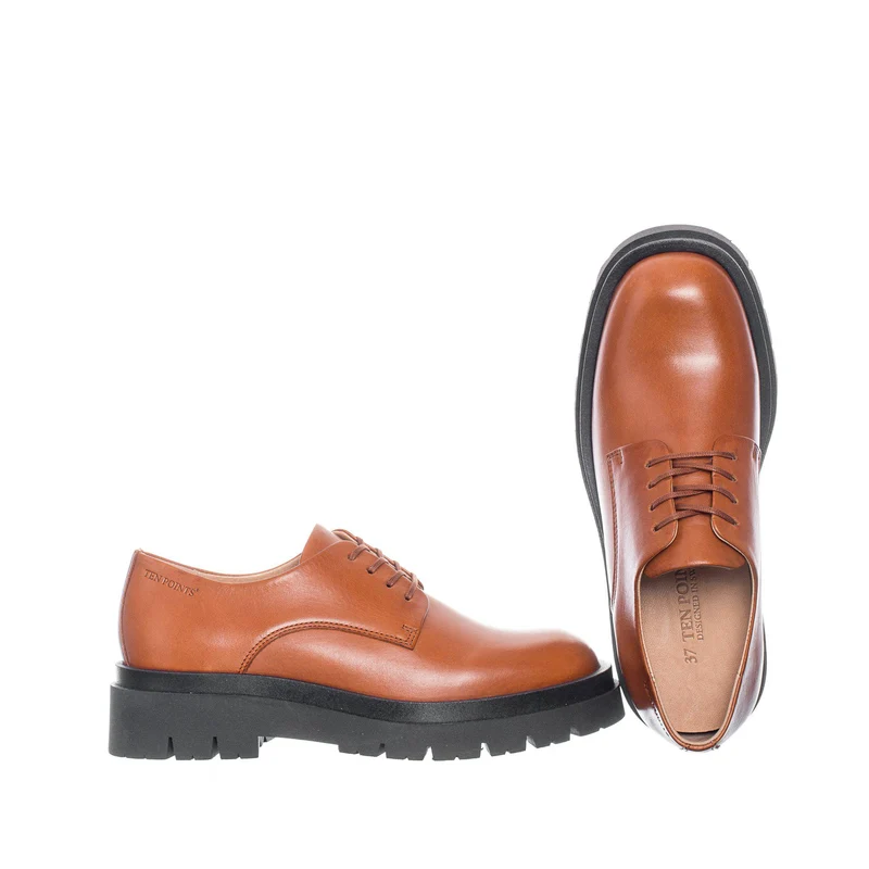 Margaret Laced shoes — Cognac