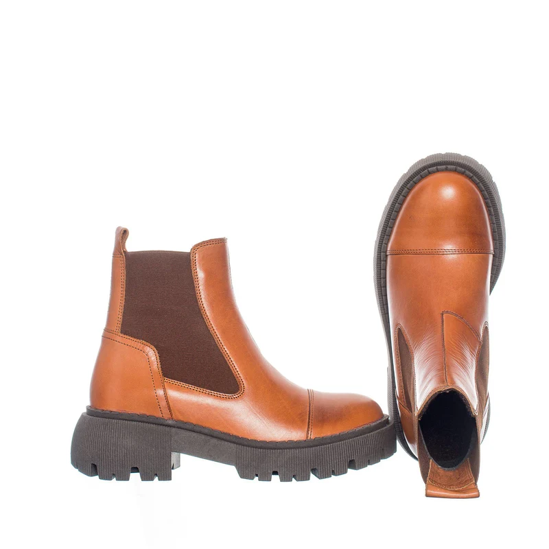 Pandora Chunky Chelsea boots — Cognac