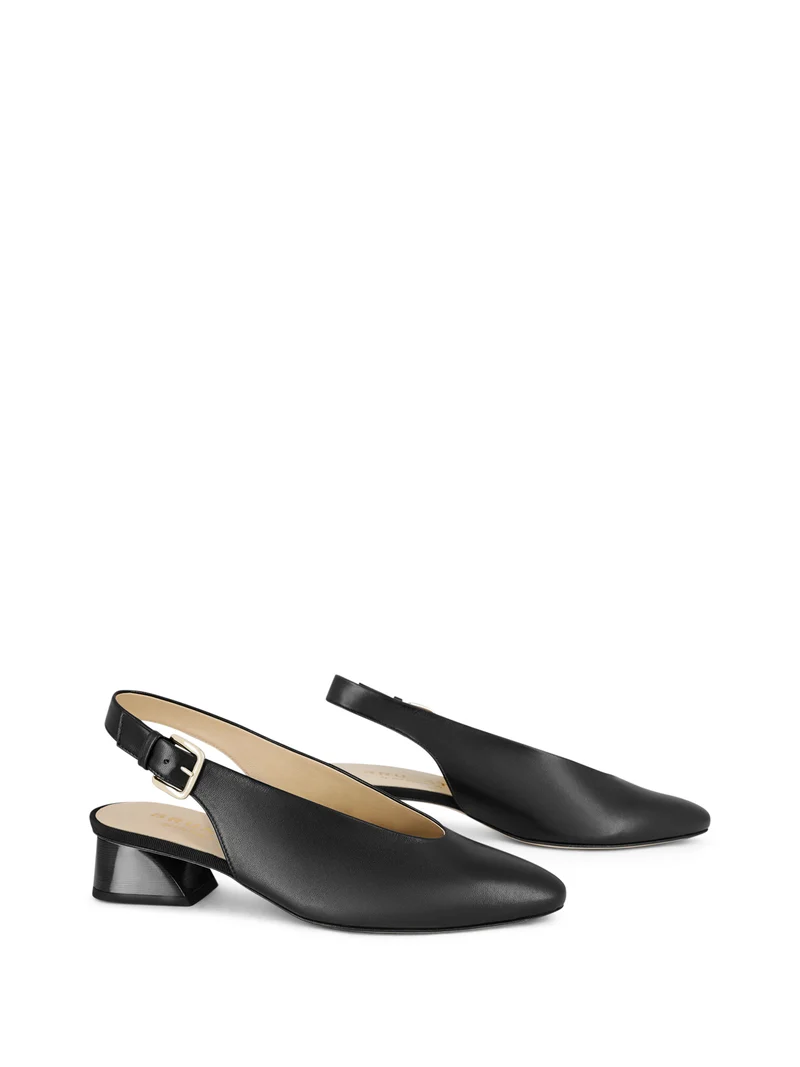 BOTTEGA BLACK