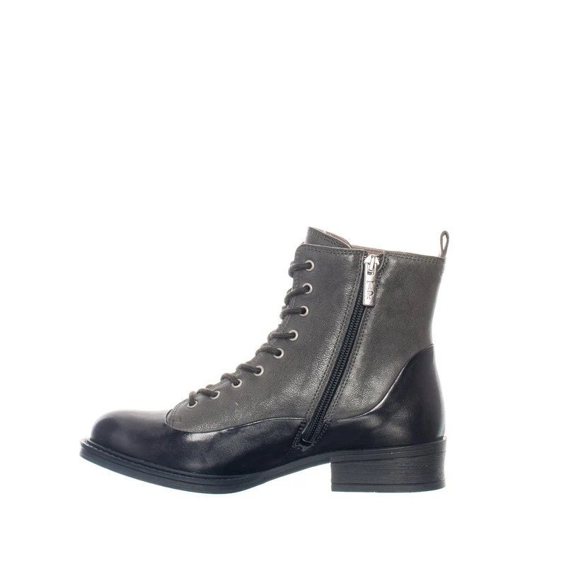 Pandora Laced boots — Grey