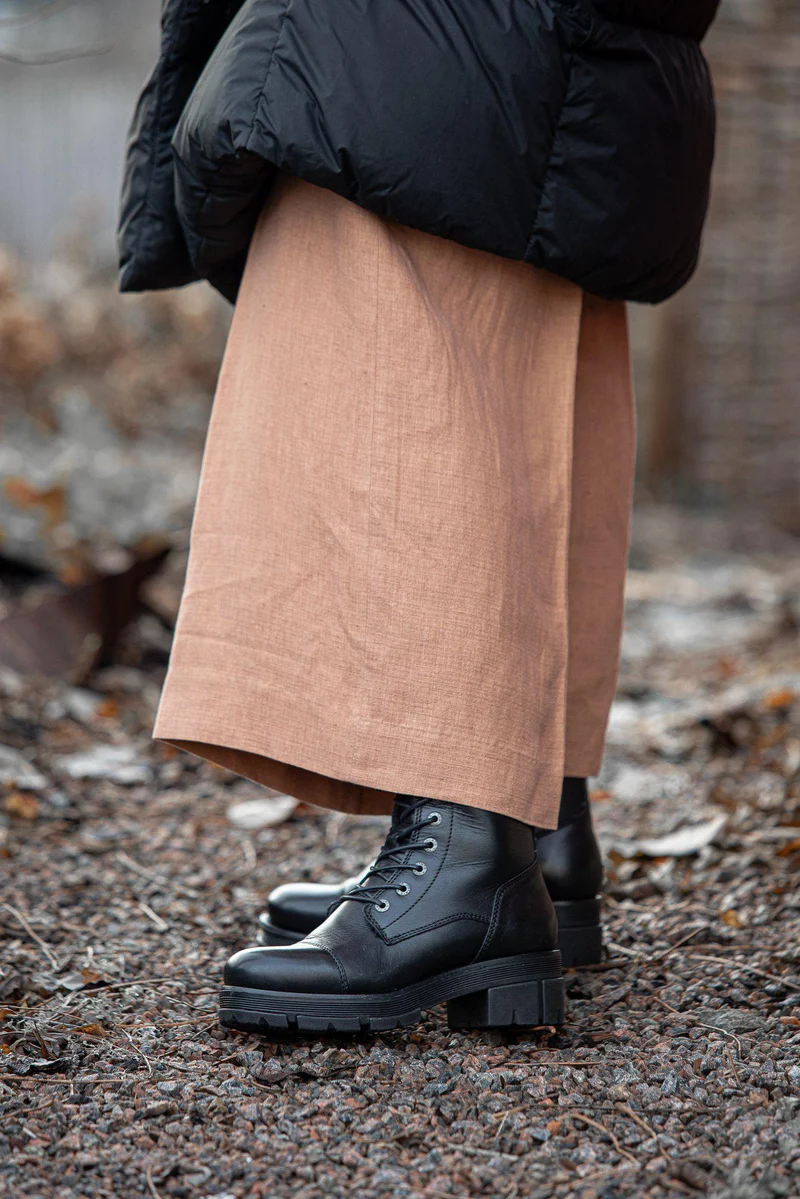 Cecilia Laced boots — Black