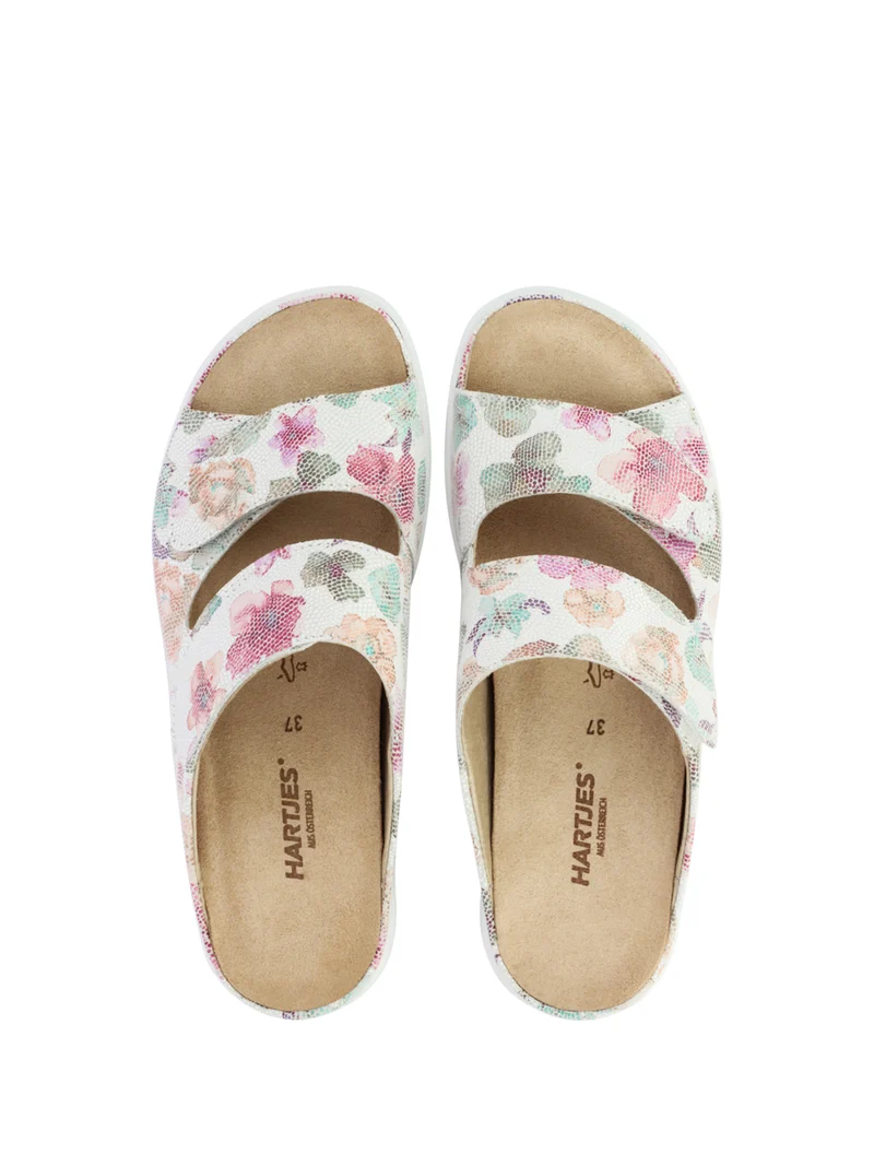 32123 WHITE FLORAL