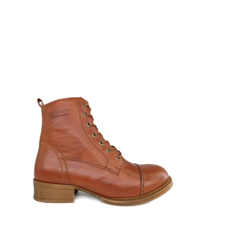 Pandora Laced boots — Cognac