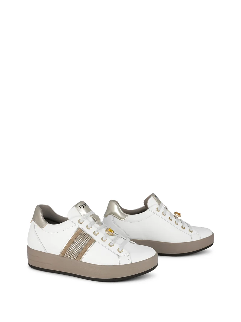 86686 WHITE