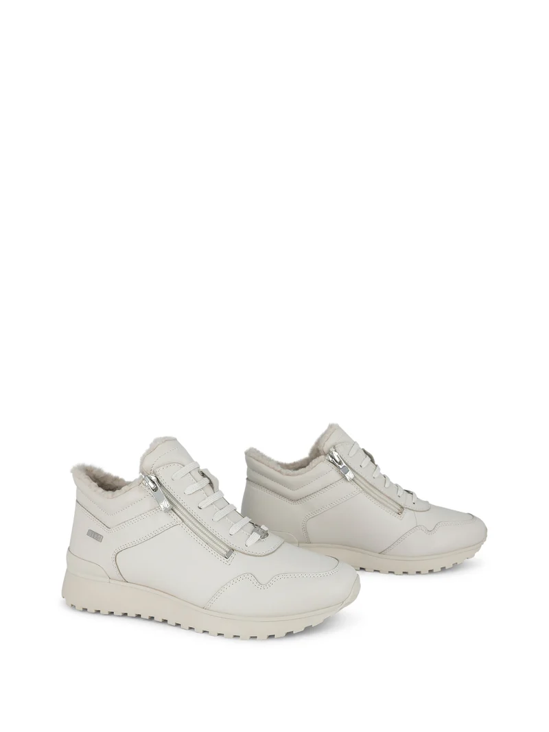 KAIA OFF WHITE