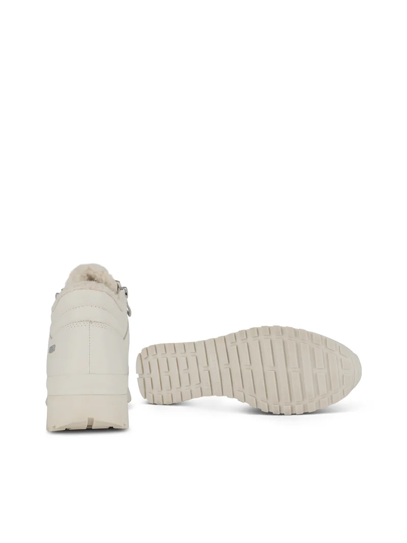 KAIA OFF WHITE