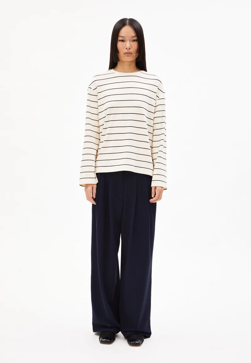 Marynaa Fine Stripe Longsleeve