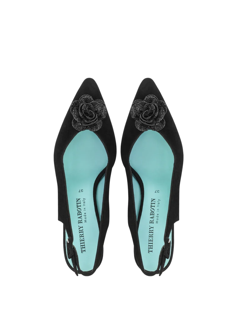 TONNIA BLACK