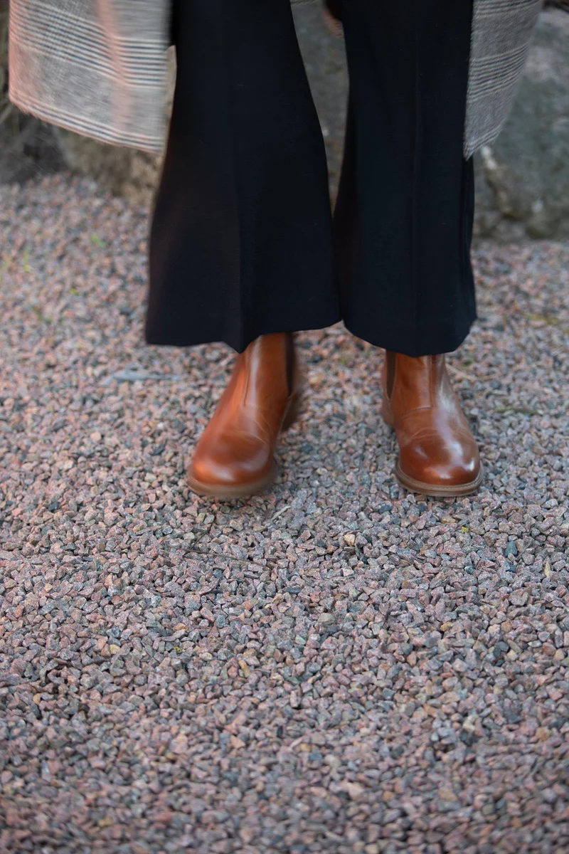 Pandora Chelsea boots — Cognac