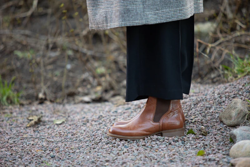 Pandora Chelsea boots — Cognac