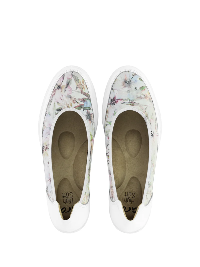 ABABA WHITE~FLORAL