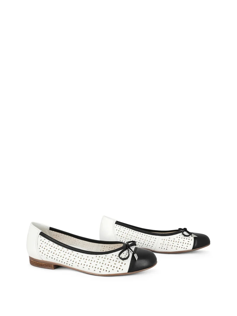 AMARA WHITE~BLACK