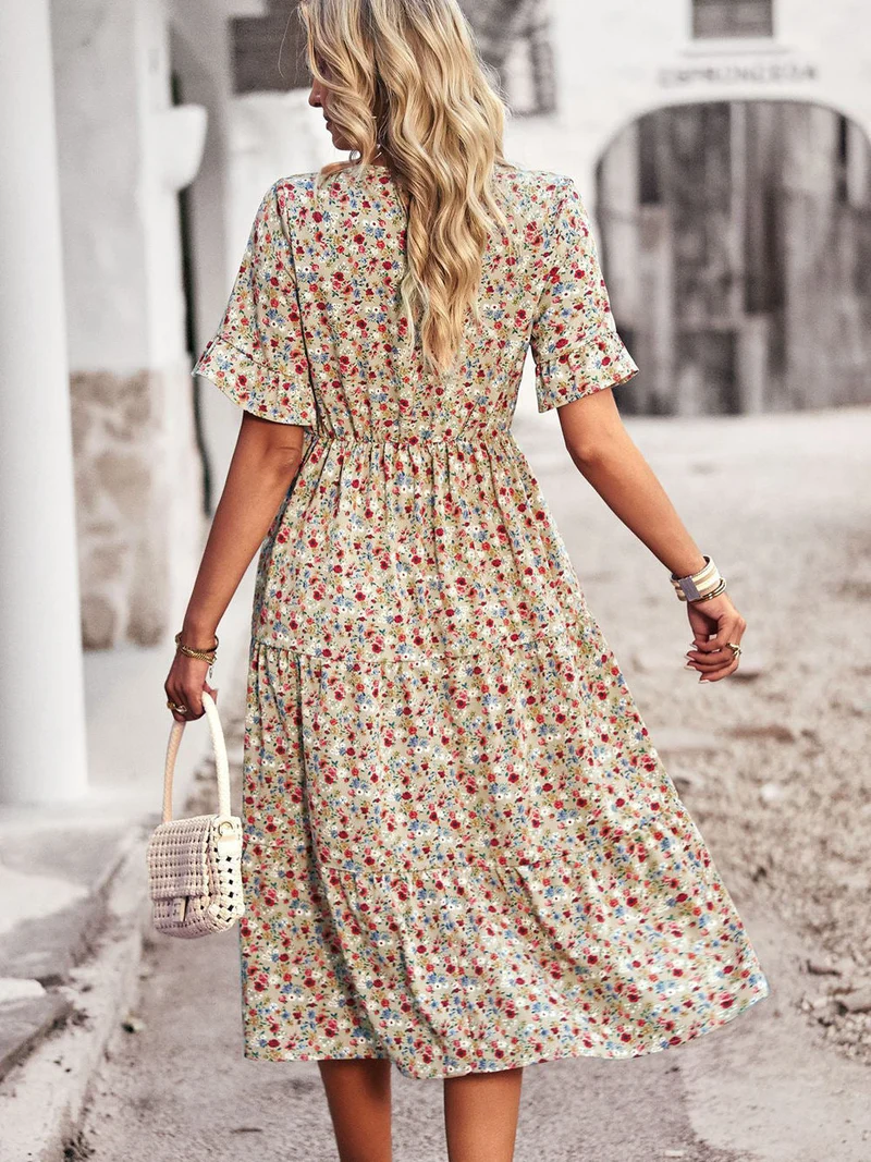 Lunaria Damenkleid mit V-Ausschnitt und Blumenprint
