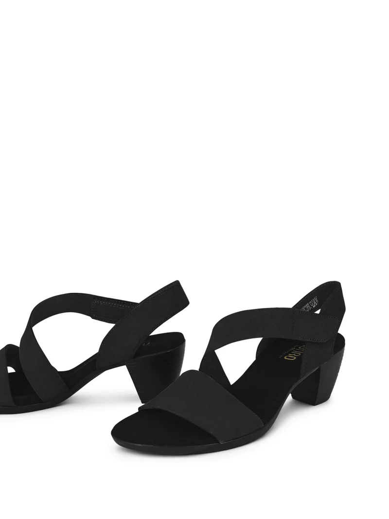 LUCIA M BLACK