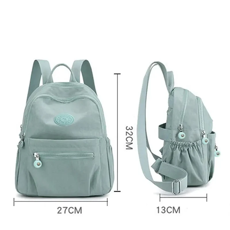 Kompakter Nylon-Rucksack mit Reißverschluss