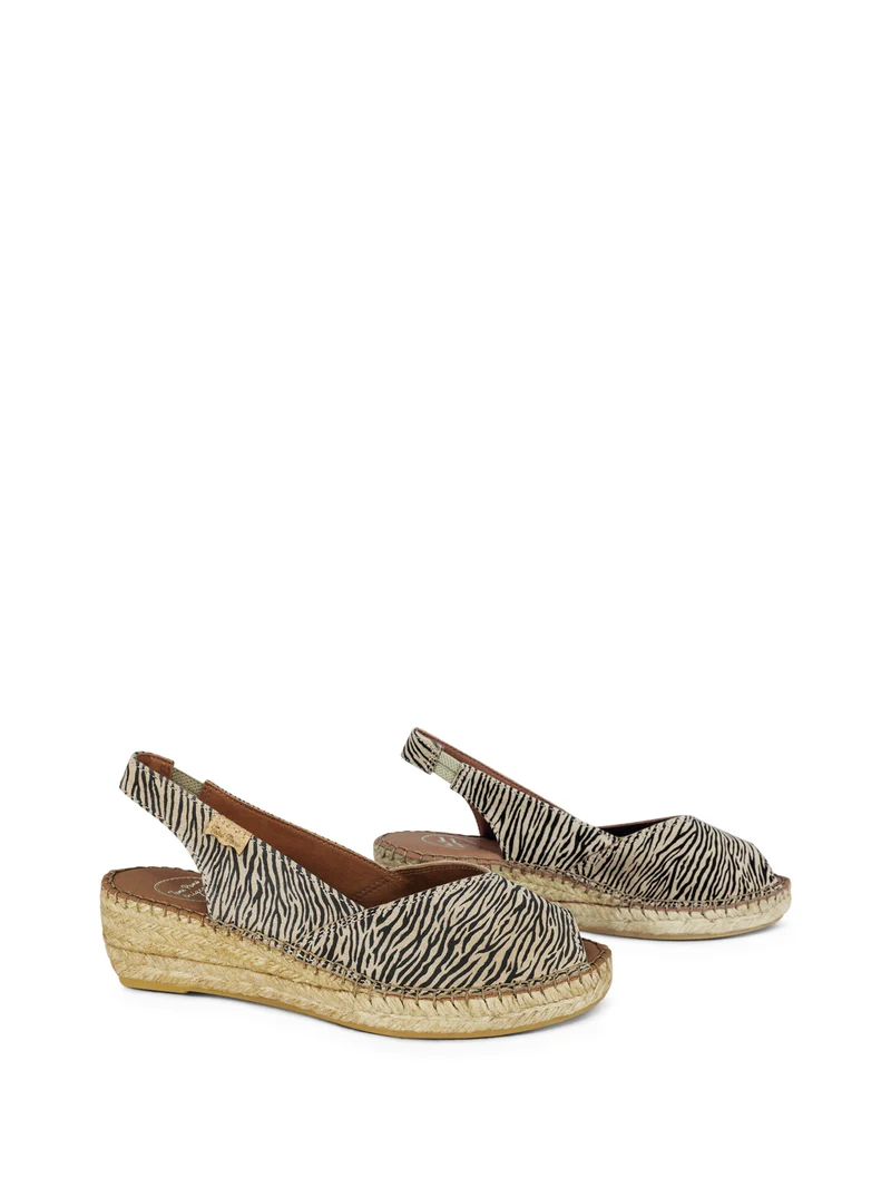 BERNIA SAFARI