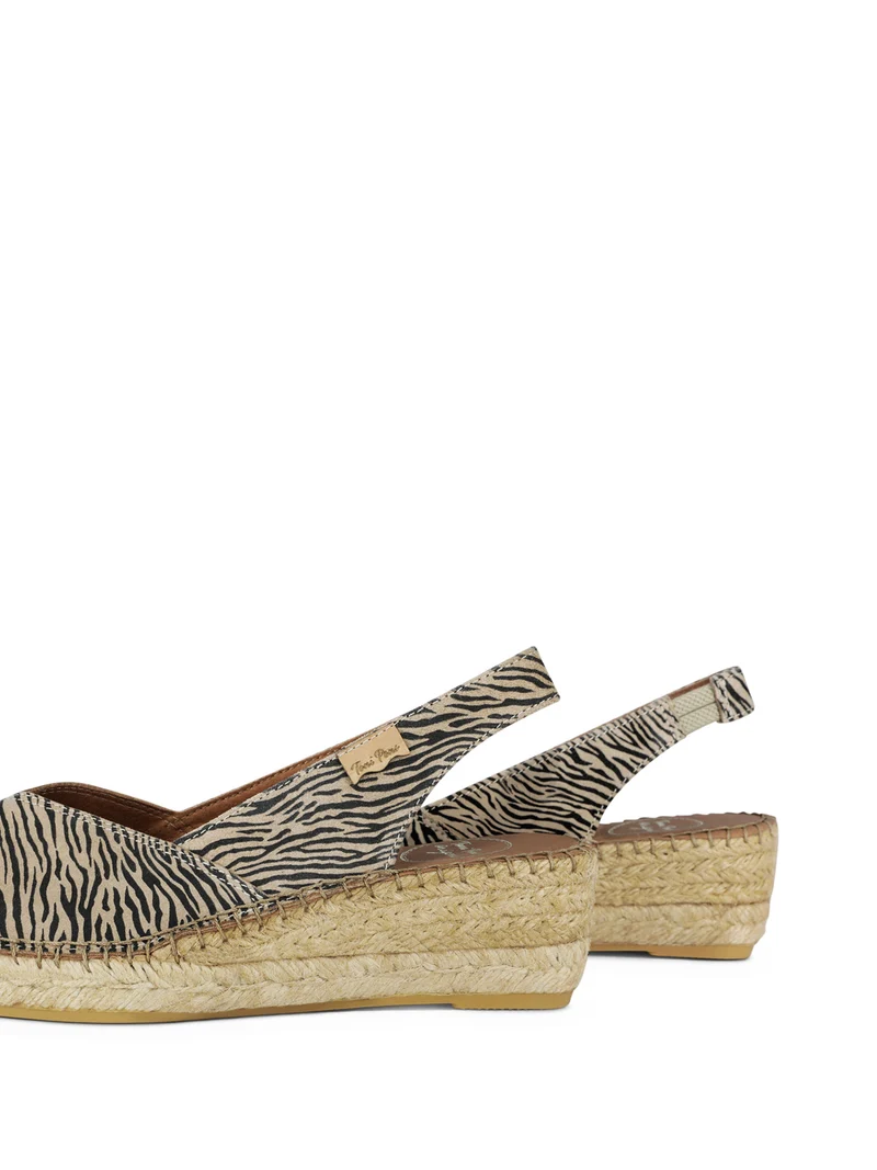 BERNIA SAFARI