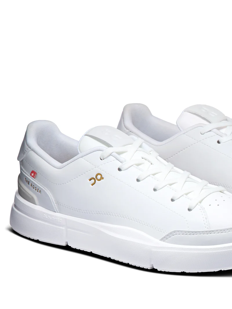 THE ROGER CENTRE COURT ALL WHITE