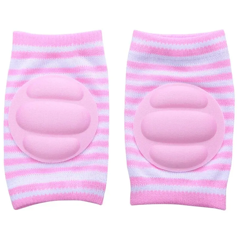 Baby-Knieschoner und Beinwärmer im schlichten Design