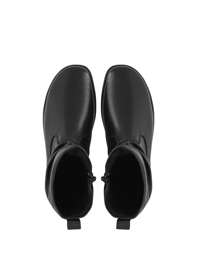 CALLAHAN BLACK