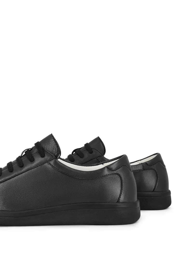 CRUE BLACK