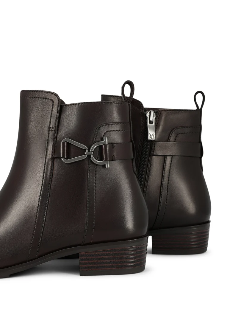 KELLI DARK BROWN