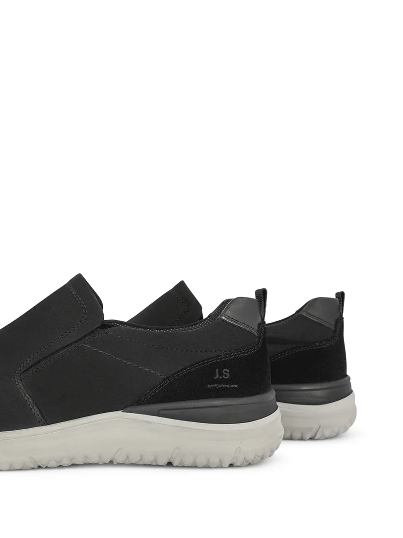 32104 BLACK