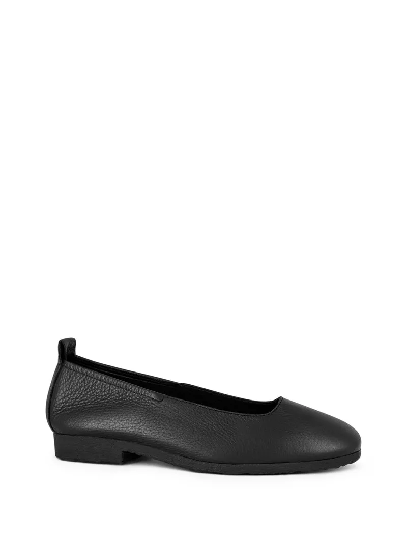 SADJEL BLACK