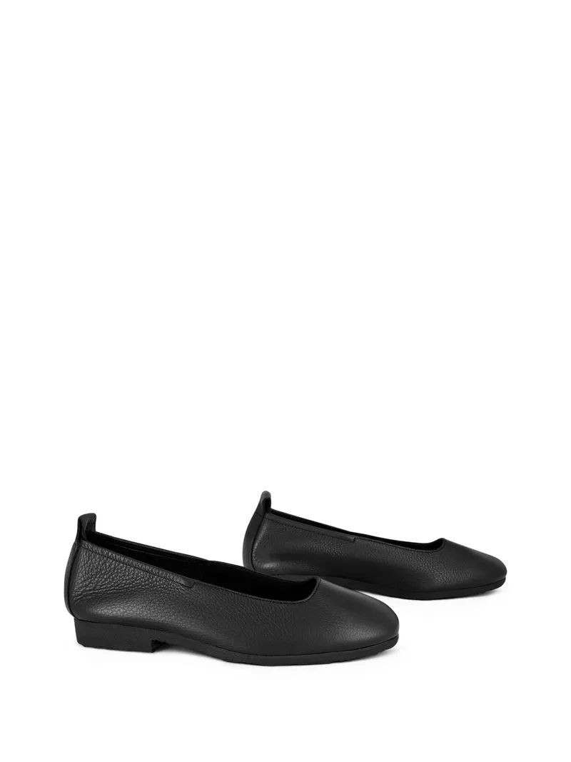 SADJEL BLACK