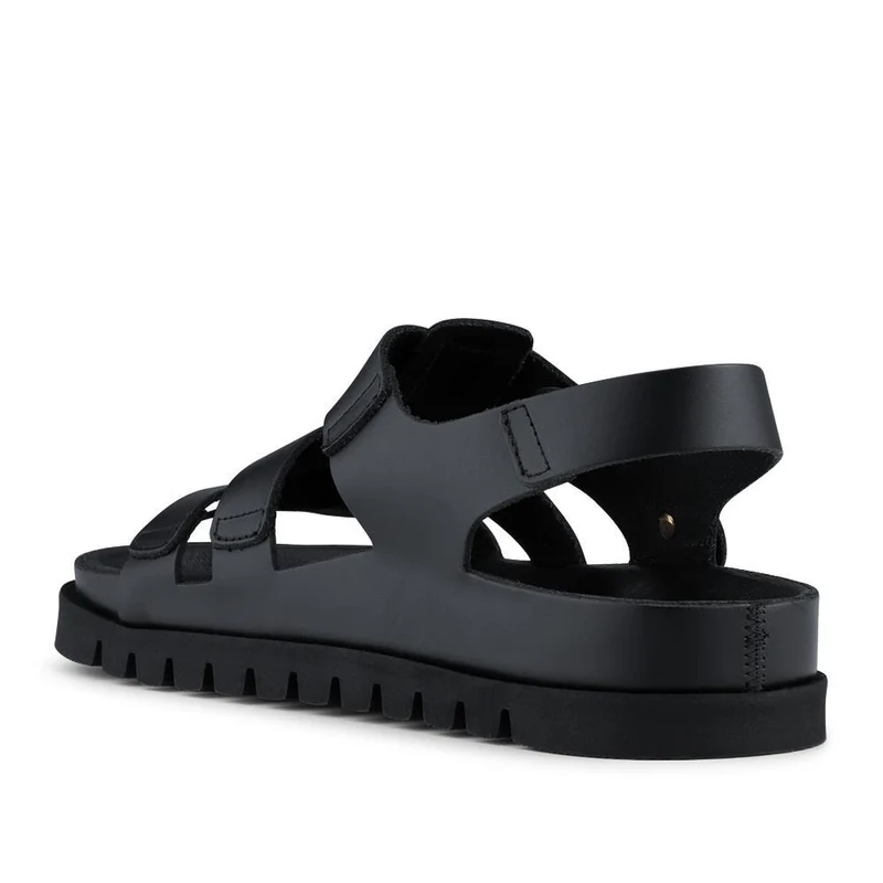 Isha Leather Buckled Fisherman Sandals - ISHA / 329 117 - Black