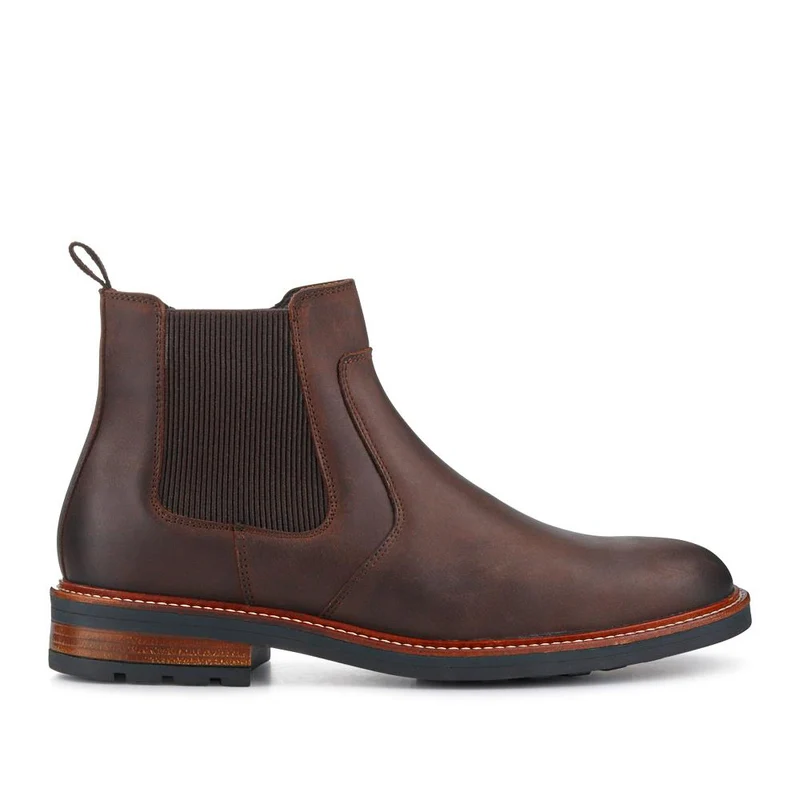 Feltham Heeled Leather Chelsea Boots - FELTHAM / 328 081 - Brown