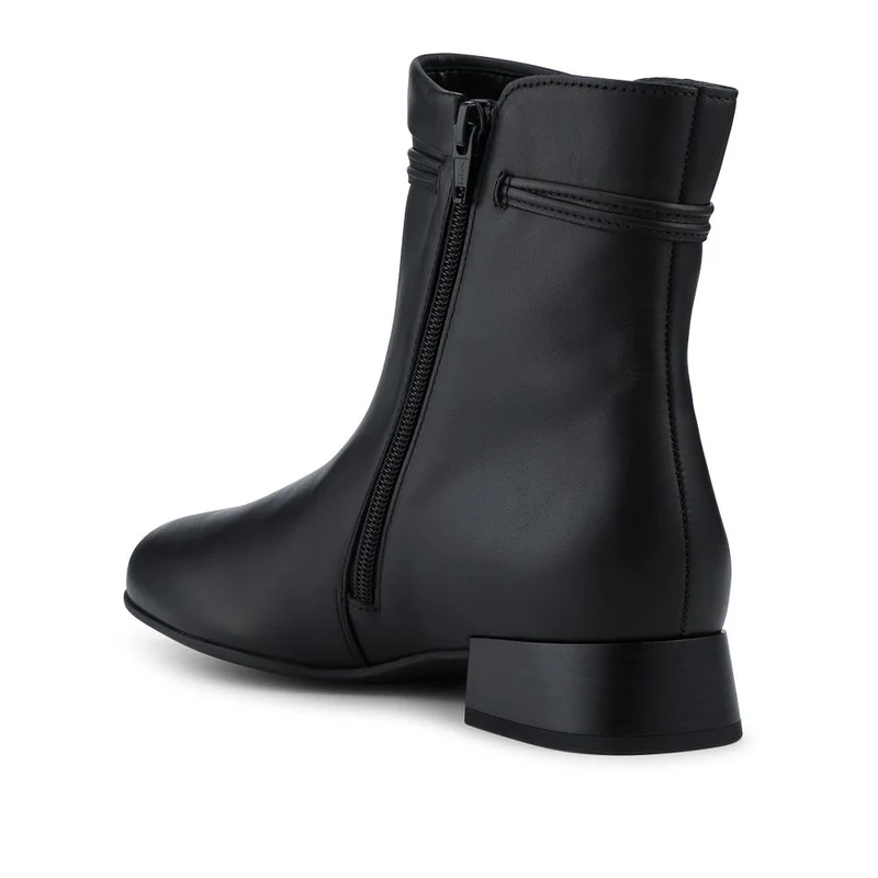 Gabor Leather Block Heel Ankle Boots - GAB42536 / 328 954 - Black