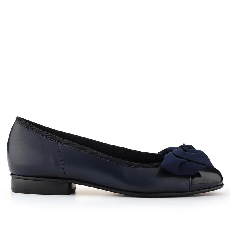 Bow-Detailed Ballet Pumps - GAB38500 / 324 167