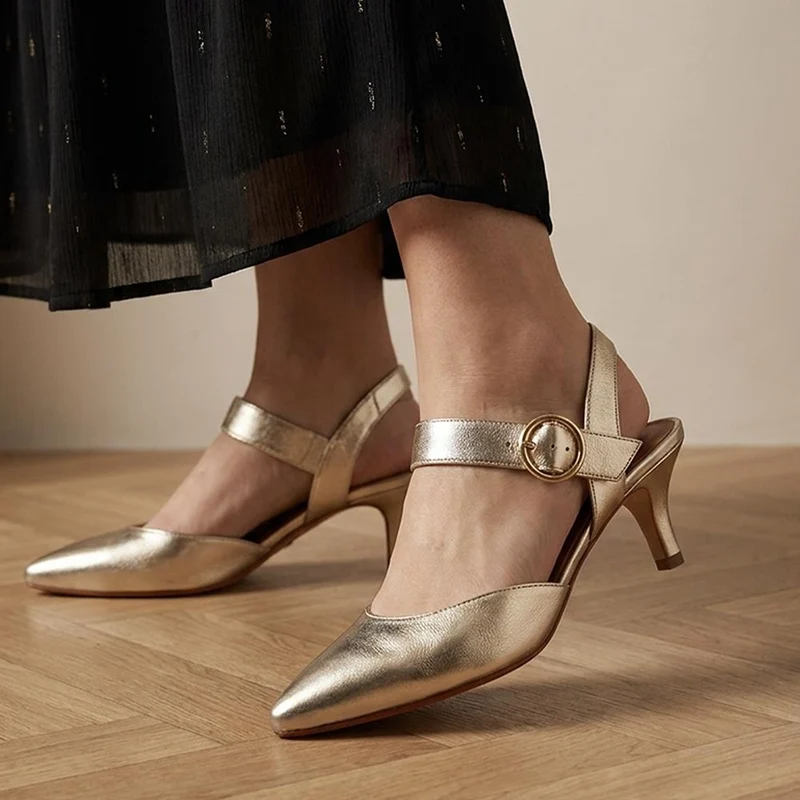 Yohanna Leather Court Shoes - YOHANNA / 325 144 - Gold