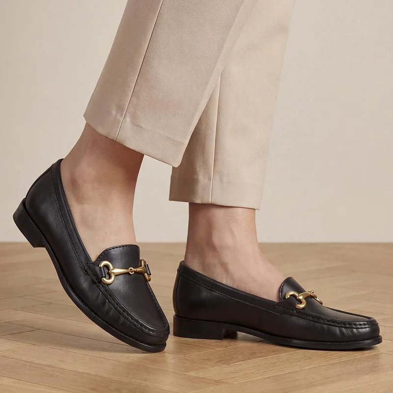 Lorella Wide-Fit Slip-On Shoes - LORELLAWIDE / 327 459 - Black Leather