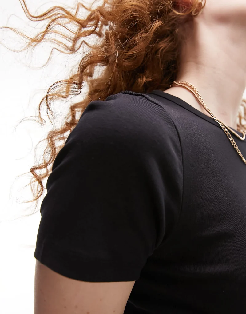 Topshop shrunken everyday tee in black