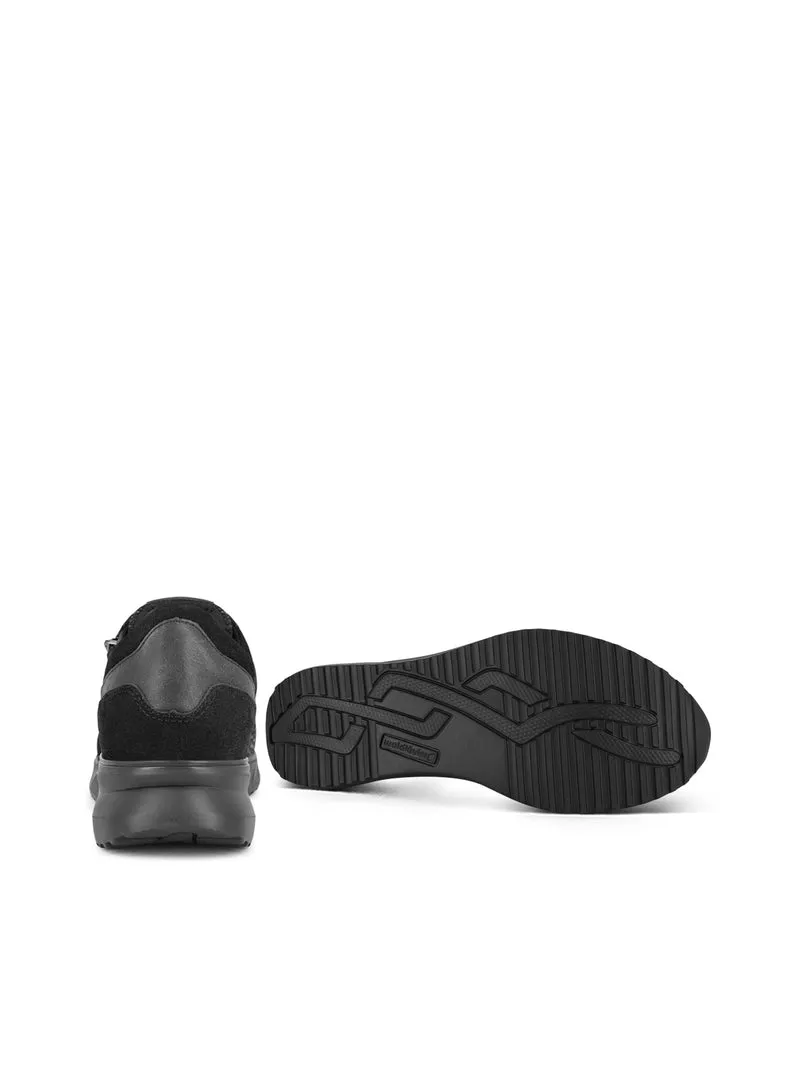 WETTLE BLACK