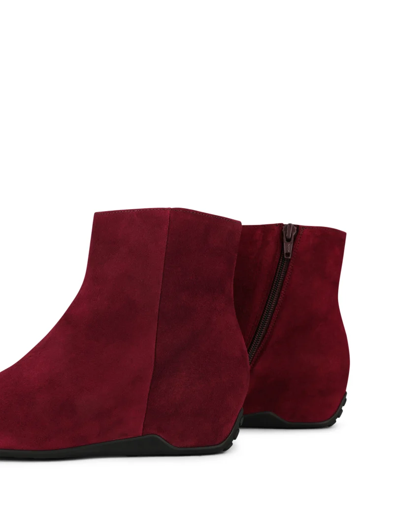 HARGAN RED