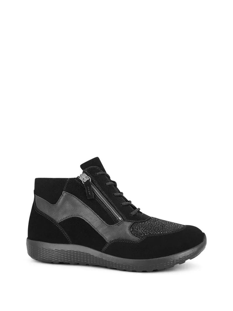 WINDLESS BLACK
